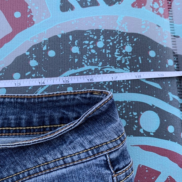 Jordache Bootcut Jeans - Picture 4 of 6